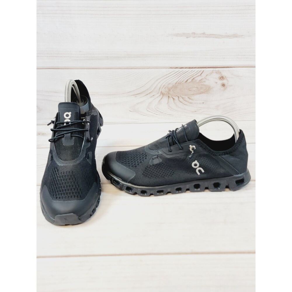 On Cloud Mens 8 Shoes Running Walking Black Sneaker Gym Trainer Swiss